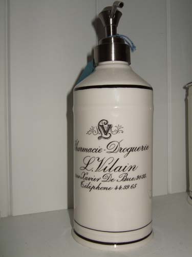 America Retold Apocathary China - soap pump dispenser